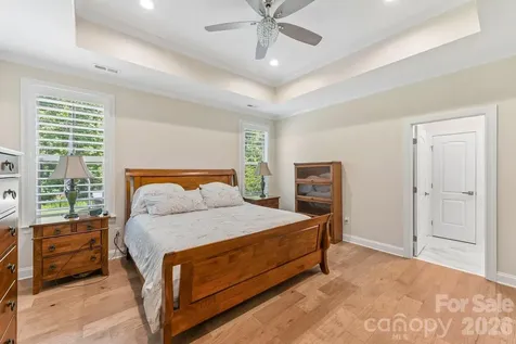 9833 Ardley Park Way Charlotte NC 28227