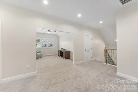 9833 Ardley Park Way Charlotte NC 28227