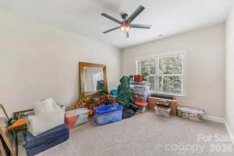 9833 Ardley Park Way Charlotte NC 28227