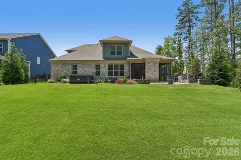 9833 Ardley Park Way Charlotte NC 28227