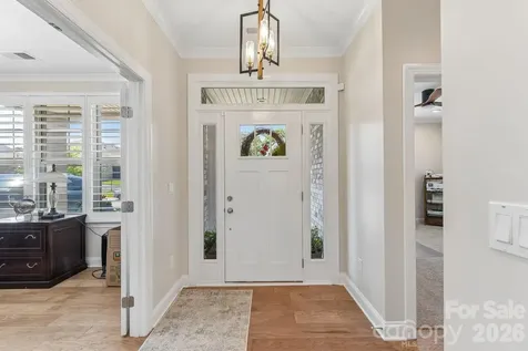 9833 Ardley Park Way Charlotte NC 28227