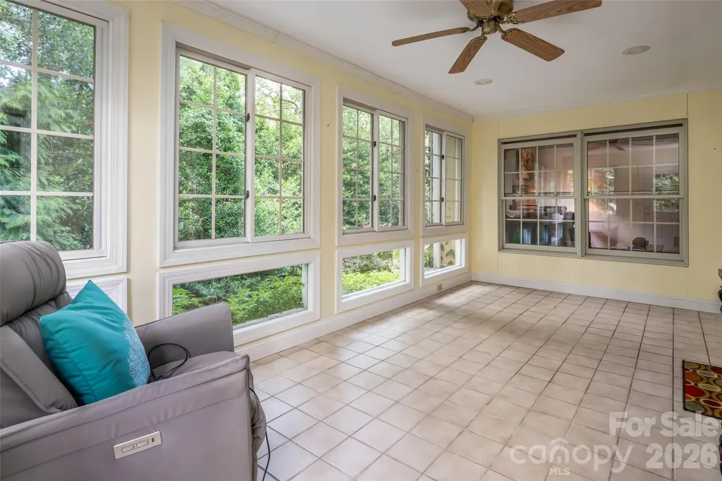 23 Boddington Court Asheville NC 28803