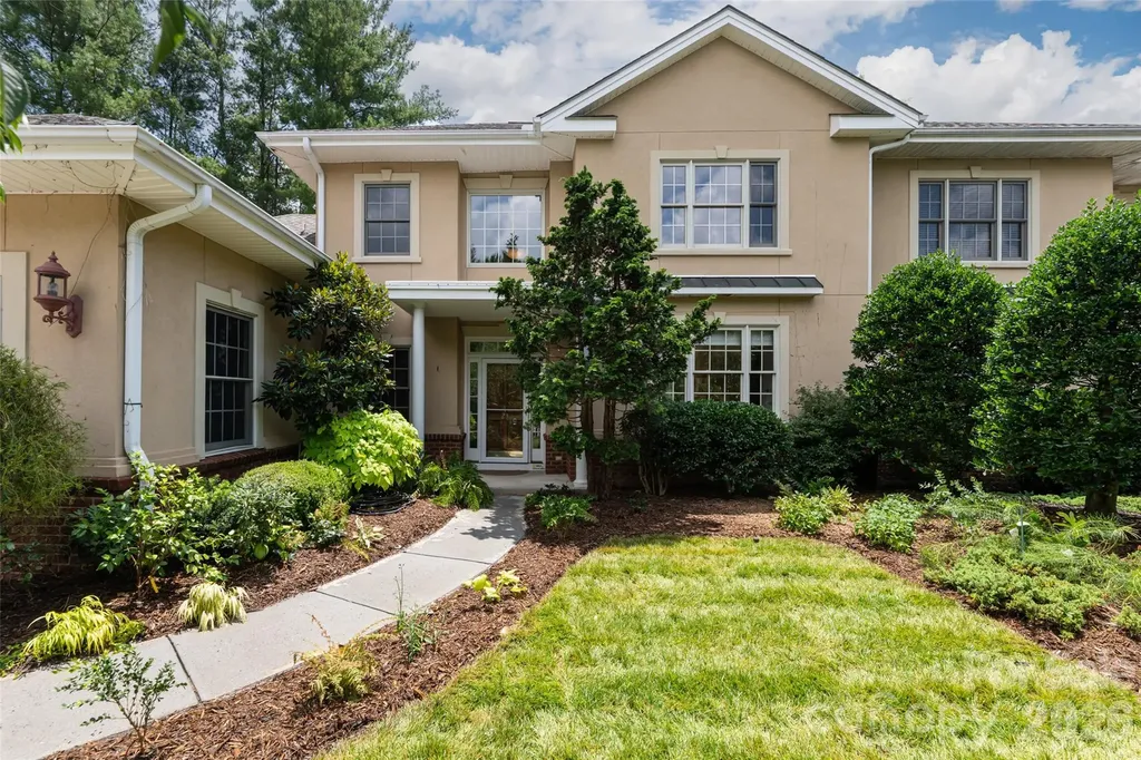23 Boddington Court Asheville NC 28803