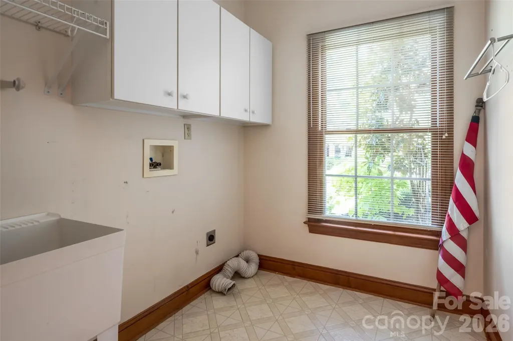 23 Boddington Court Asheville NC 28803