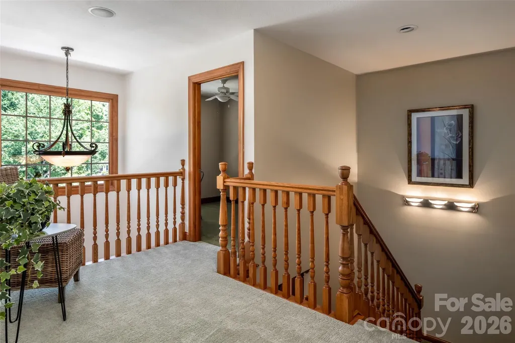 23 Boddington Court Asheville NC 28803