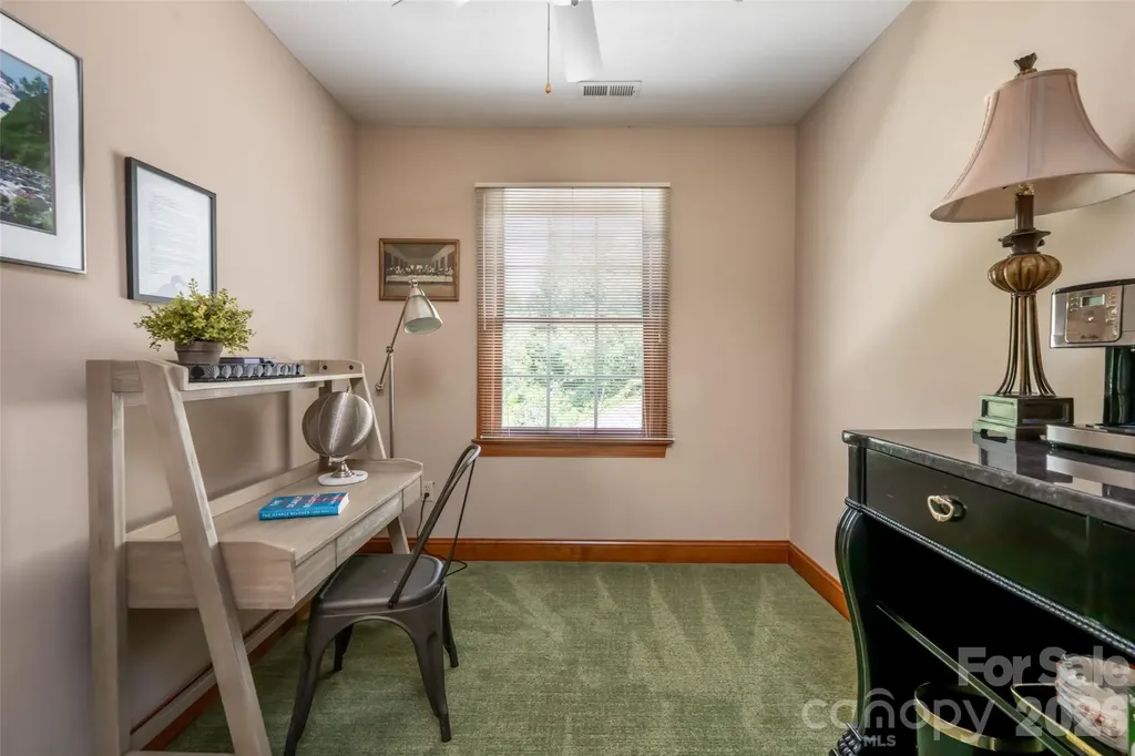 23 Boddington Court Asheville NC 28803