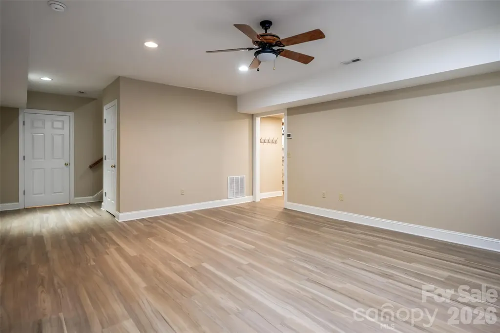 23 Boddington Court Asheville NC 28803