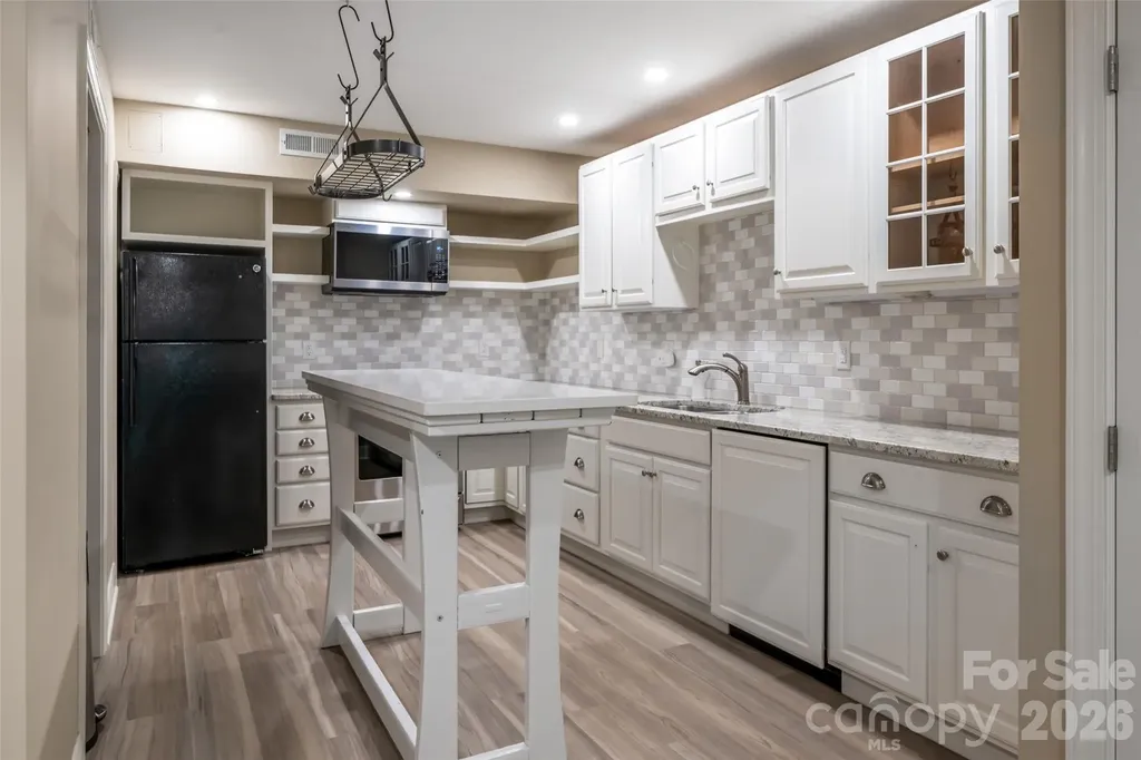 23 Boddington Court Asheville NC 28803