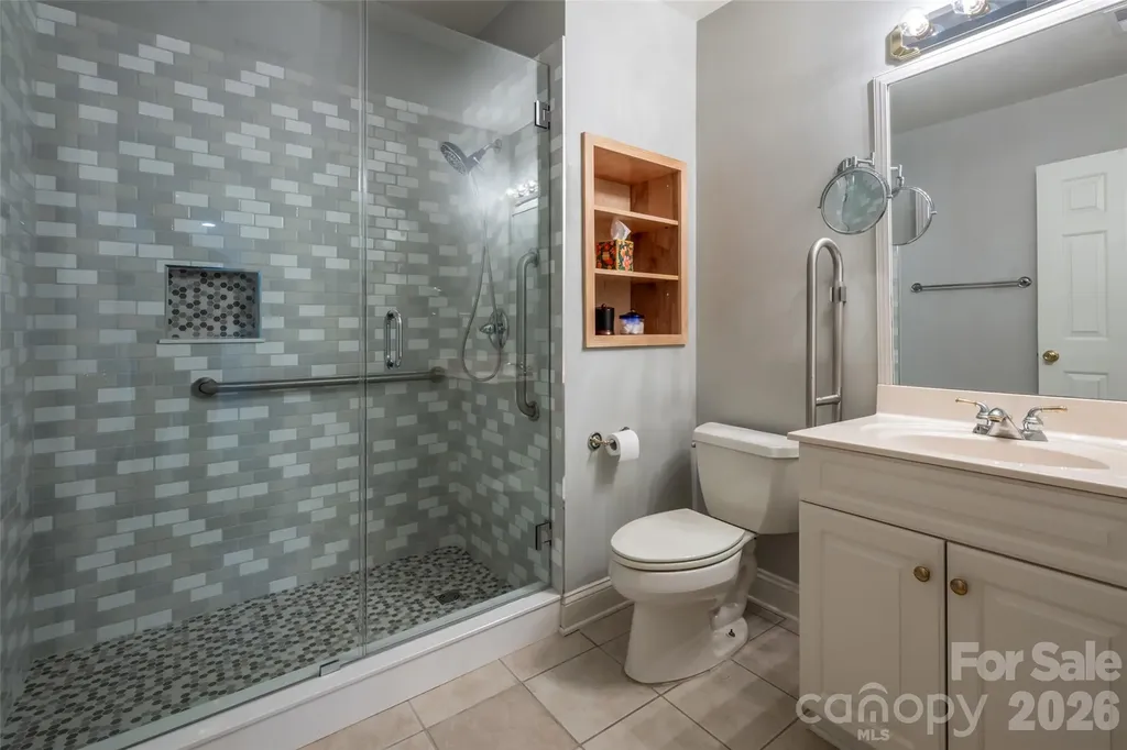 23 Boddington Court Asheville NC 28803