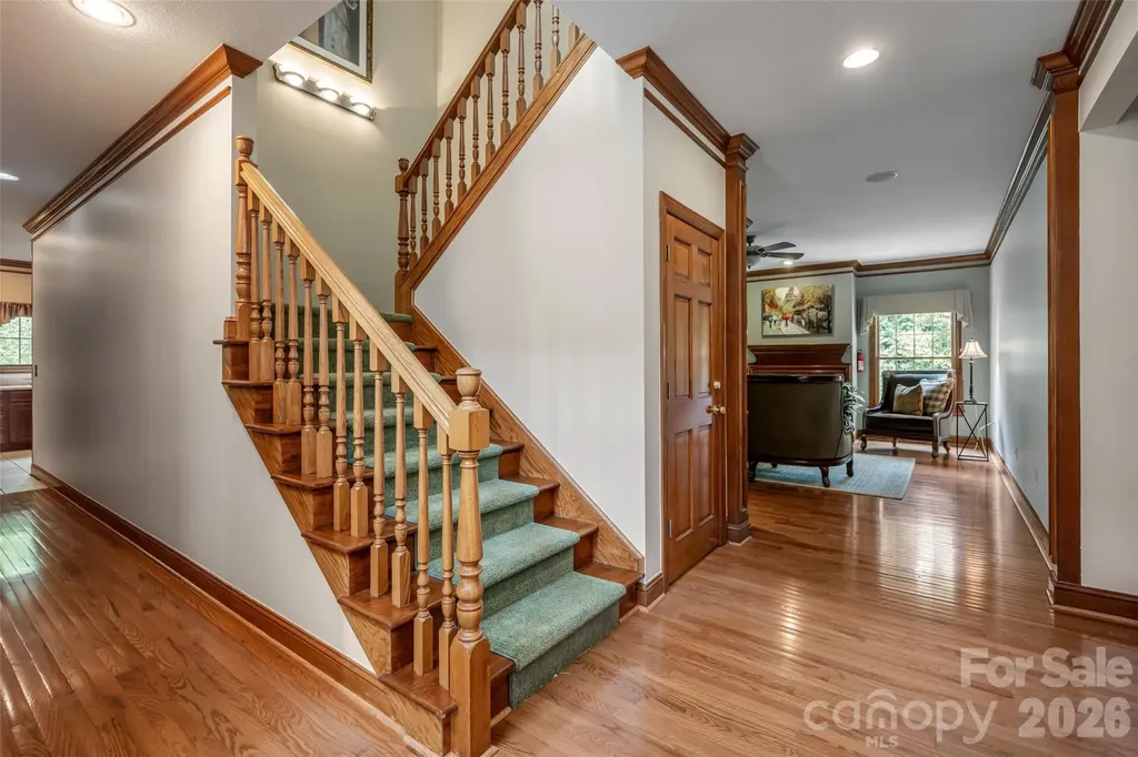 23 Boddington Court Asheville NC 28803
