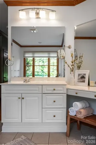 23 Boddington Court Asheville NC 28803