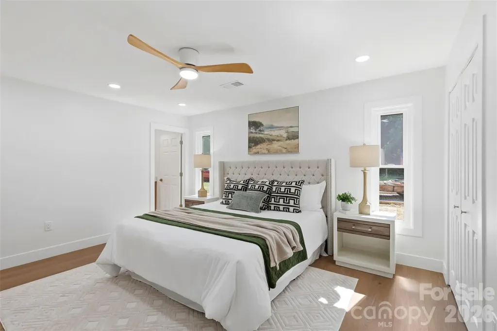 5908 Mcnair Road Charlotte NC 28212