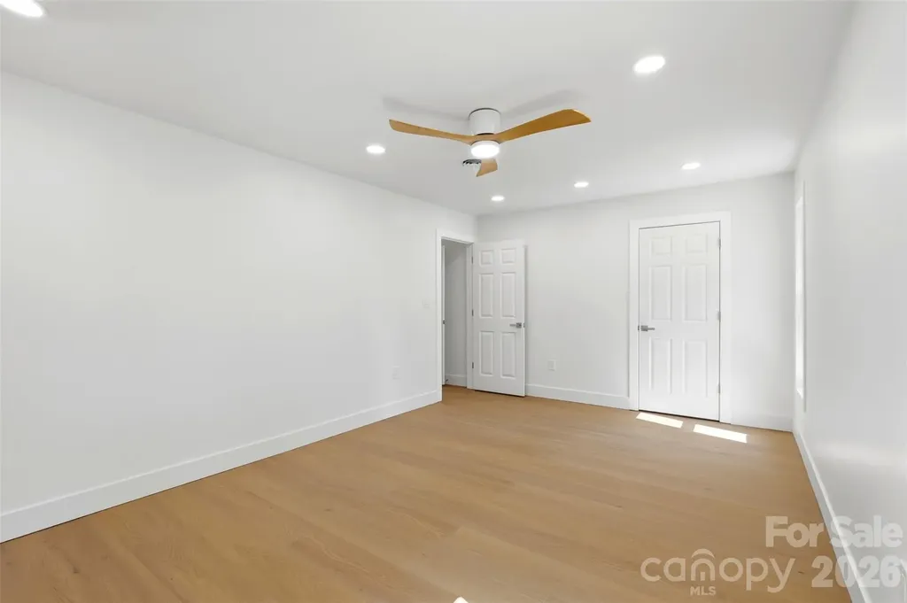 5908 Mcnair Road Charlotte NC 28212