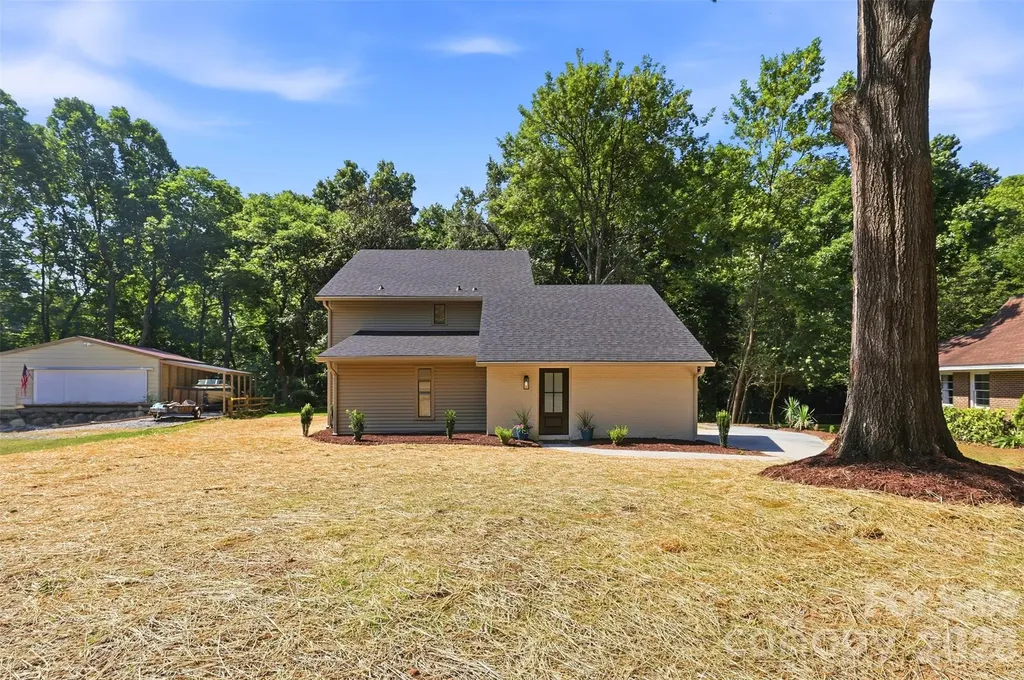 5908 Mcnair Road Charlotte NC 28212