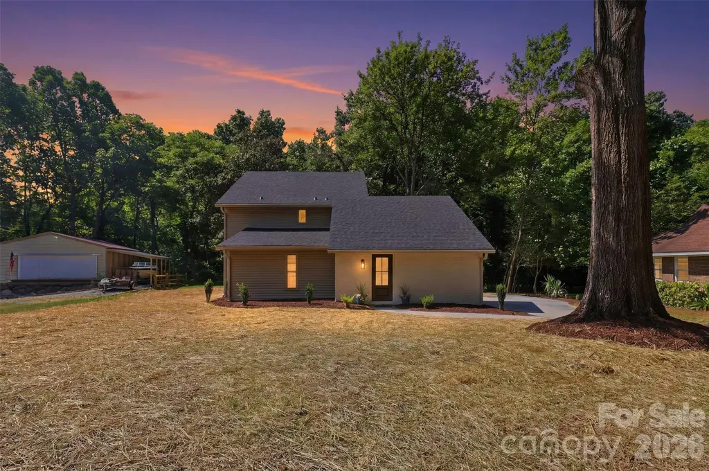 5908 Mcnair Road Charlotte NC 28212
