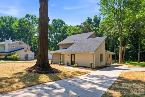 5908 Mcnair Road Charlotte NC 28212