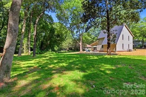 5908 Mcnair Road Charlotte NC 28212