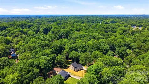 5908 Mcnair Road Charlotte NC 28212