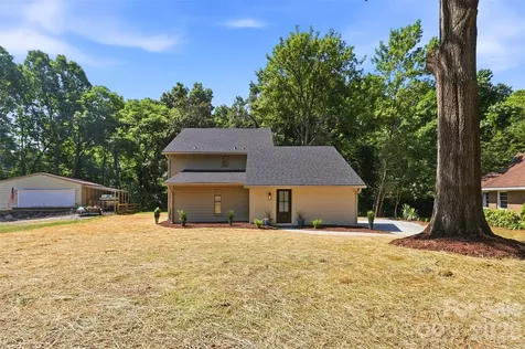 5908 Mcnair Road Charlotte NC 28212