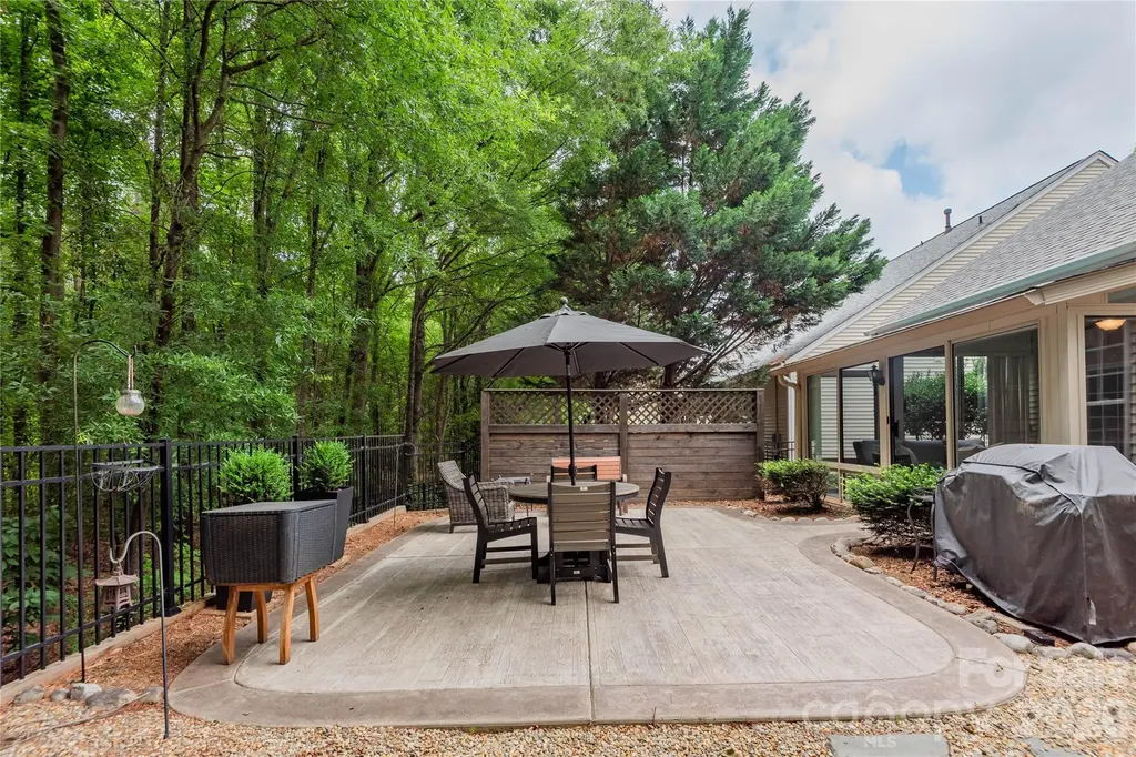 7330 Restoration Drive Matthews NC 28105