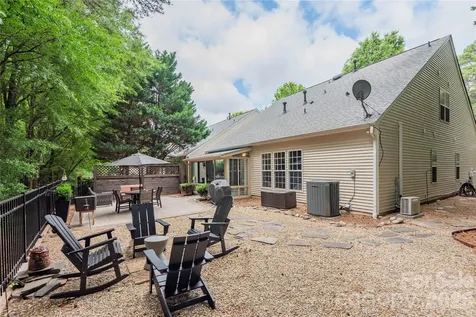 7330 Restoration Drive Matthews NC 28105