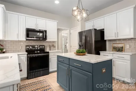 7330 Restoration Drive Matthews NC 28105