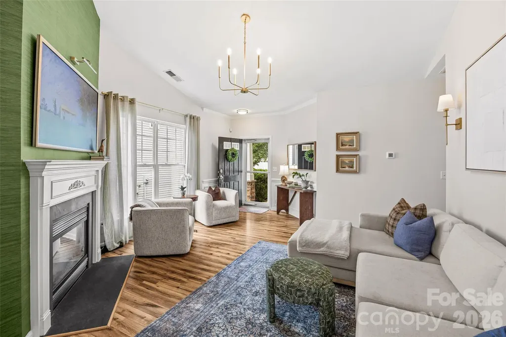 1732 Crabapple Tree Lane Charlotte NC 28214