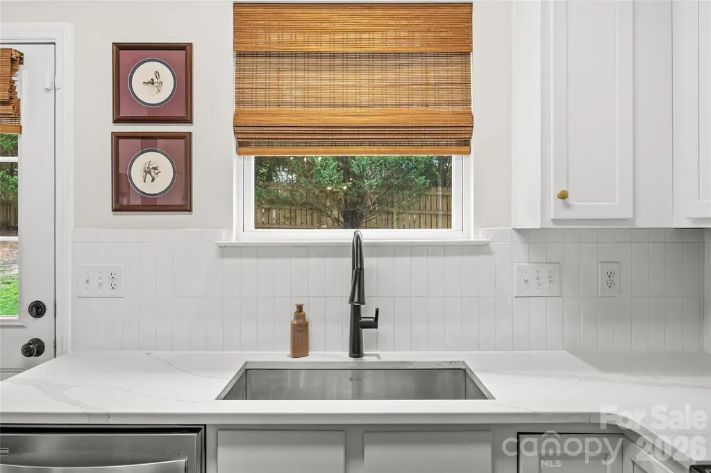 1732 Crabapple Tree Lane Charlotte NC 28214