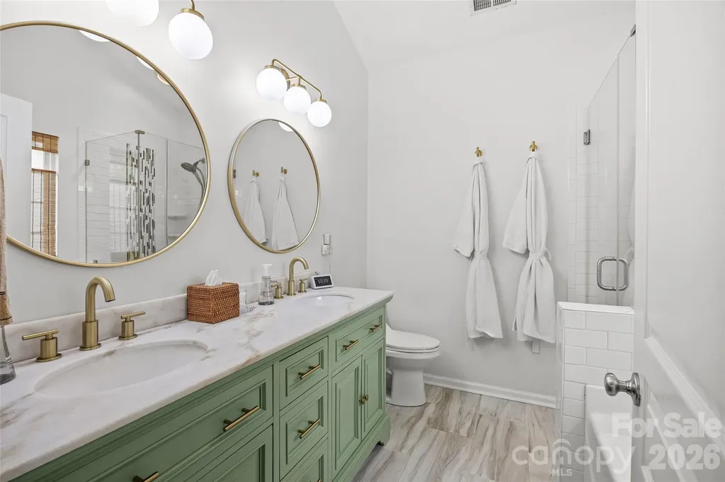 1732 Crabapple Tree Lane Charlotte NC 28214