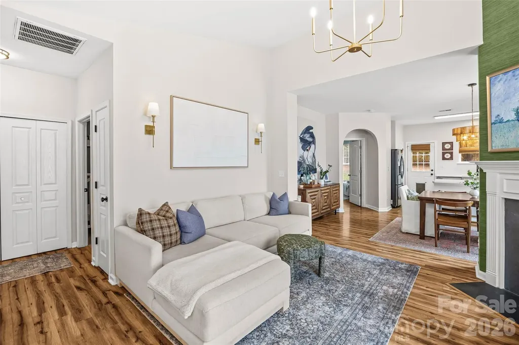 1732 Crabapple Tree Lane Charlotte NC 28214