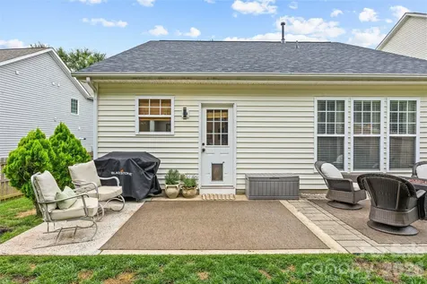 1732 Crabapple Tree Lane Charlotte NC 28214