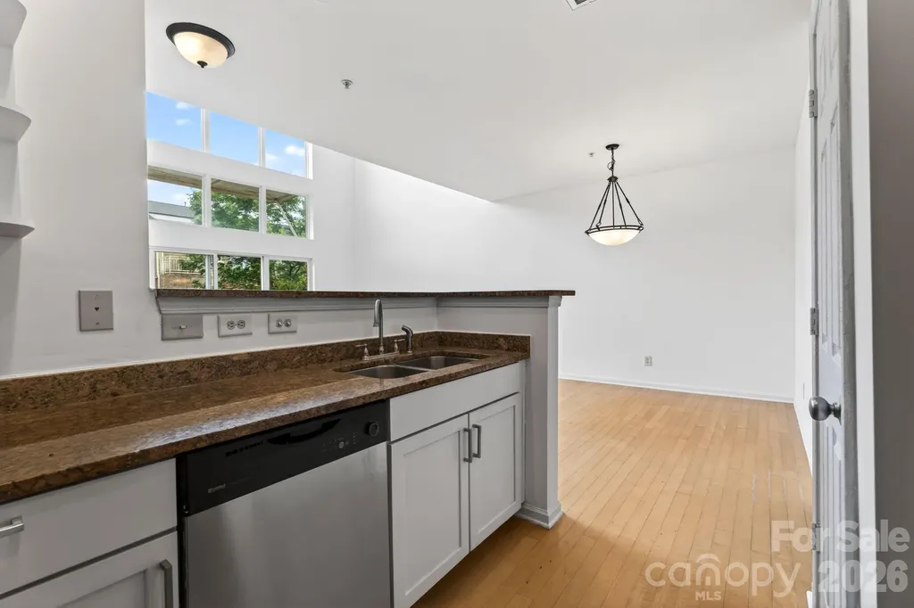 649 Raphael Place Charlotte NC 28205