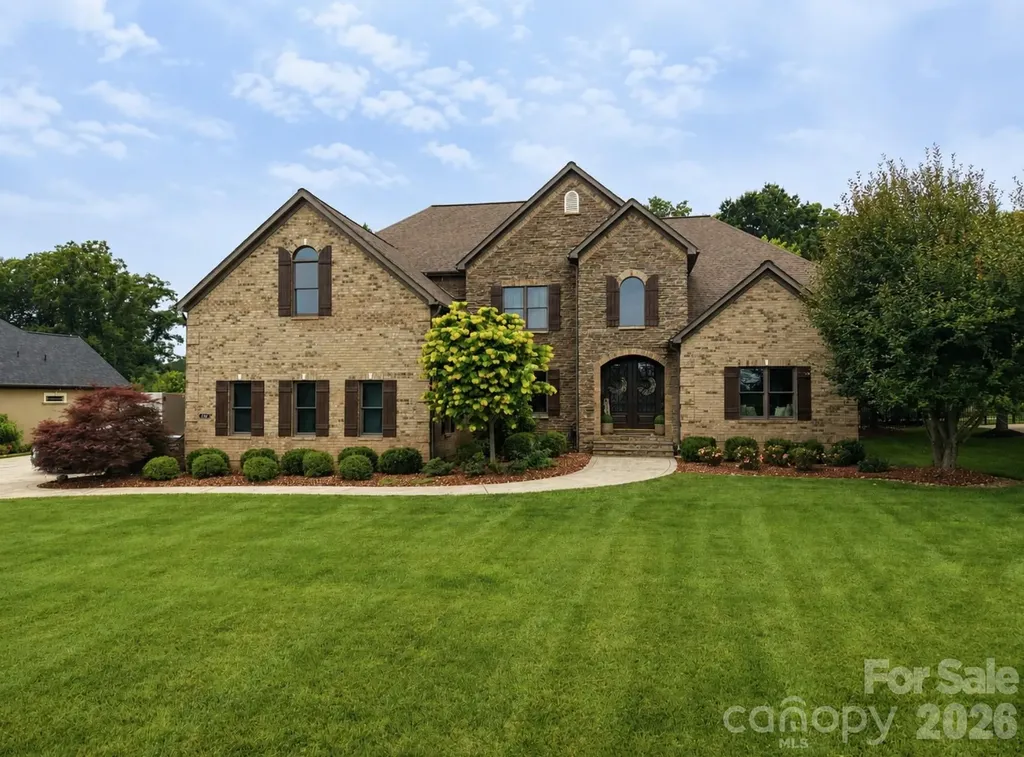 142 Riverchase Lane Mooresville NC 28115