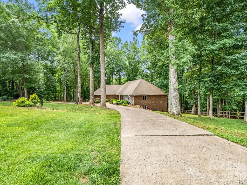 1810 Arbor Way Drive Shelby NC 28150