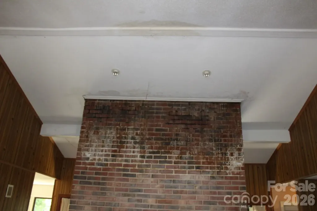 30 Oak Lane Columbus NC 28722