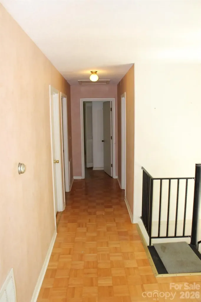 30 Oak Lane Columbus NC 28722