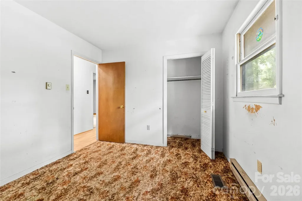 100 Stonewall Avenue Swannanoa NC 28778