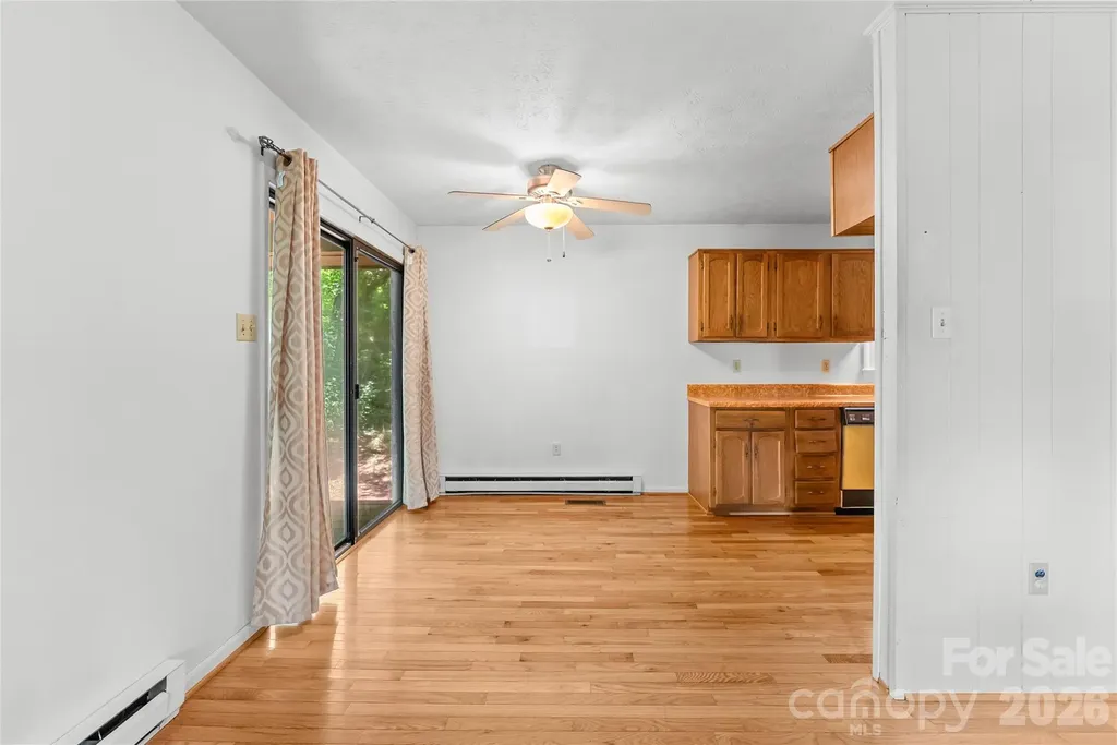100 Stonewall Avenue Swannanoa NC 28778