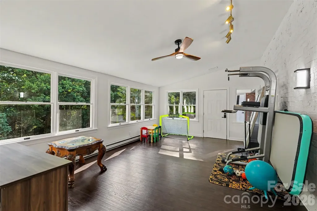 2814 Winding Oak Drive Charlotte NC 28270