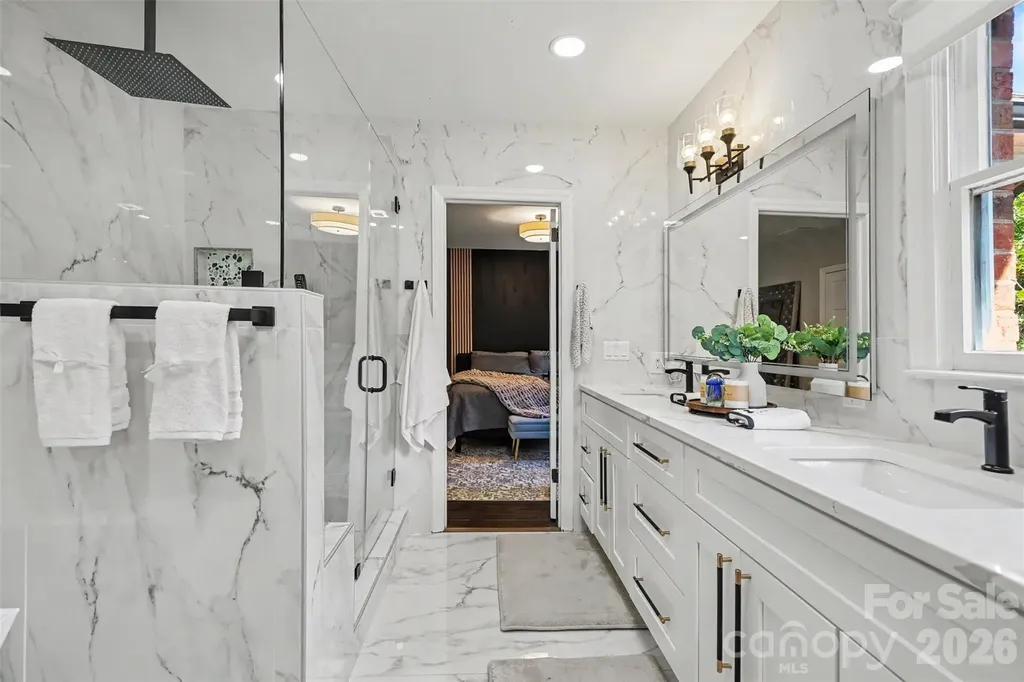 2814 Winding Oak Drive Charlotte NC 28270