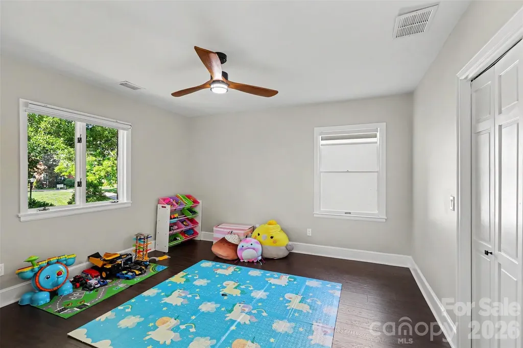 2814 Winding Oak Drive Charlotte NC 28270