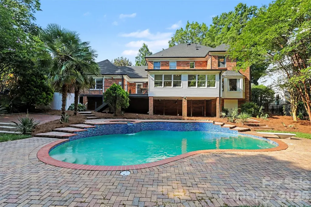 2814 Winding Oak Drive Charlotte NC 28270