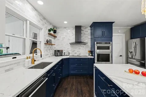 2814 Winding Oak Drive Charlotte NC 28270