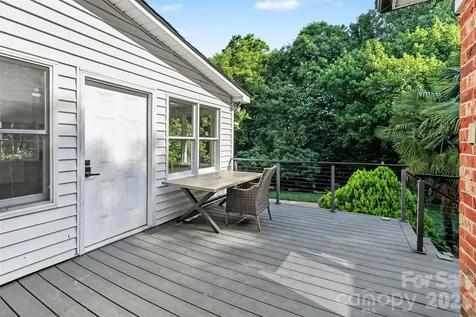 2814 Winding Oak Drive Charlotte NC 28270