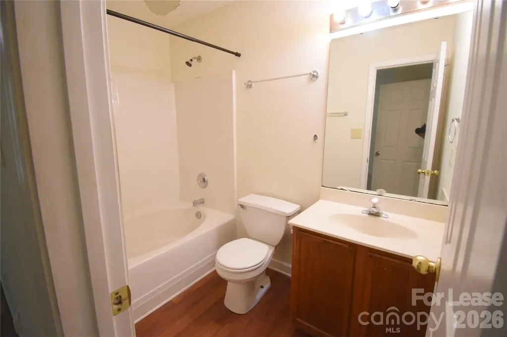 1431 Olde Justin Place Charlotte NC 28262