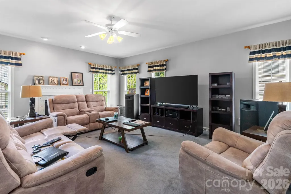 2725 Billings Park Drive Charlotte NC 28213