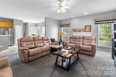 2725 Billings Park Drive Charlotte NC 28213