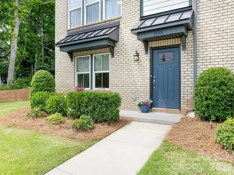 15004 Bayou Drive Charlotte NC 28277