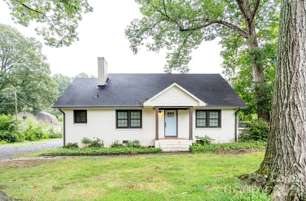 12013 Idlewild Road Matthews NC 28105