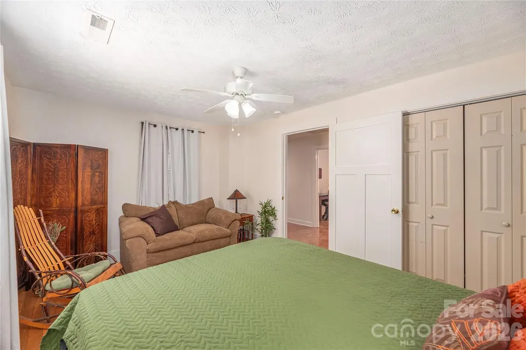 1236 Brown Avenue Waynesville NC 28786